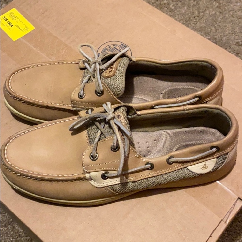 Women’s casual slip on shoes